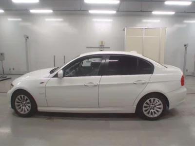 BMW 3-Series  с аукциона в Японии