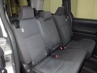 Toyota NOAH лот № 6081 оценка R  с аукциона в Японии 7