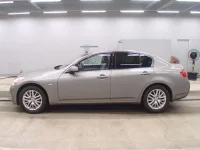 Nissan SKYLINE лот № 3069 оценка 3  с аукциона в Японии 3