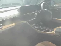 Toyota CROWN SPORT лот № 1012 оценка 4.5  с аукциона в Японии 2