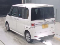 Daihatsu TANTO лот № 30042 оценка 4  с аукциона в Японии 5