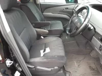 Toyota ESTIMA лот № 30044 оценка 4  с аукциона в Японии 7