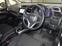 Honda FIT лот № 3071 оценка 3.5  с аукциона в Японии 2
