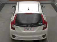 Honda FIT лот № 3071 оценка 3.5  с аукциона в Японии 6