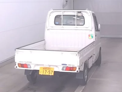 Nissan CLIPPER TRUCK