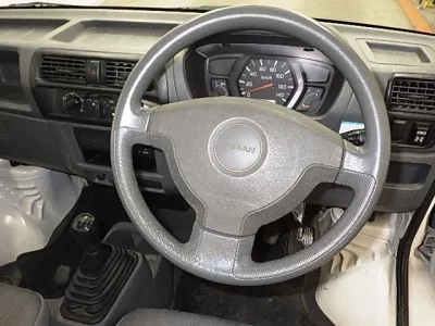 Nissan CLIPPER TRUCK