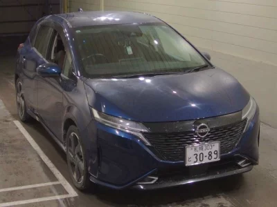 Nissan AURA  с аукциона в Японии