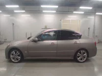 Nissan FUGA лот № 10615 оценка 3.5  с аукциона в Японии 3