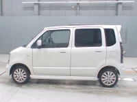 Suzuki WAGON R лот № 30048 оценка 4  с аукциона в Японии 3