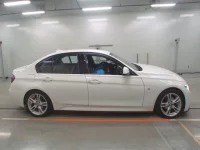 BMW 3-Series лот № 38178 оценка 4.5  с аукциона в Японии 2