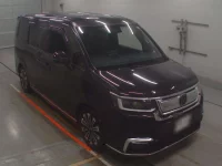 Honda STEP WAGON лот № 30114 оценка 4.5  с аукциона в Японии 4