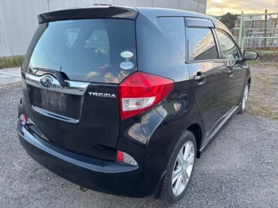 Subaru TREZIA  с аукциона в Японии