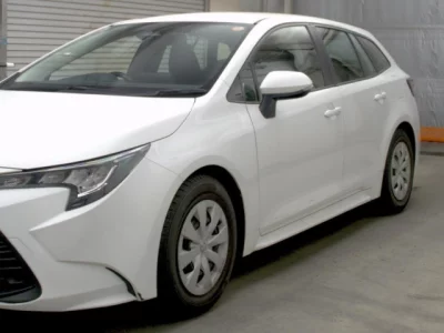 Toyota COROLLA TOURING  с аукциона в Японии