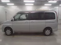 Honda STEP WAGON лот № 10625 оценка 4  с аукциона в Японии 3