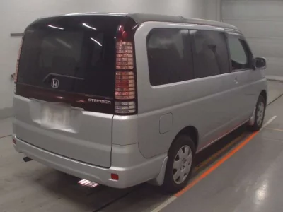 Honda STEP WAGON  с аукциона в Японии