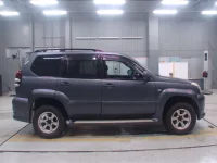 Toyota LAND CRUISER PRADO лот № 30054 оценка 3.5  с аукциона в Японии 2