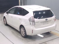 Toyota PRIUS ALPHA лот № 30053 оценка 3.5  с аукциона в Японии 5