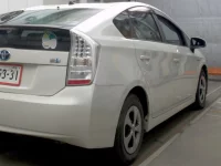 Toyota PRIUS лот № 3085 оценка R  с аукциона в Японии 4