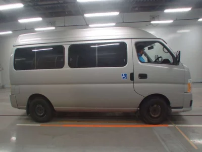 Nissan CARAVAN BUS