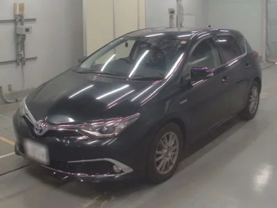 Toyota AURIS  с аукциона в Японии