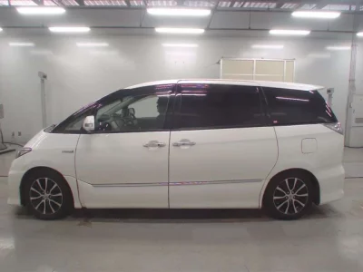 Toyota ESTIMA HYBRID