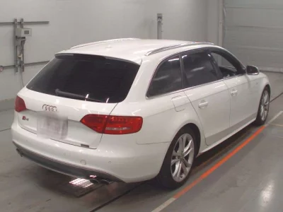 Audi S4