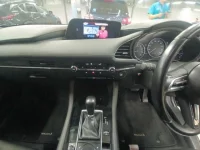 Mazda MAZDA3 лот № 30126 оценка 3.5  с аукциона в Японии 8
