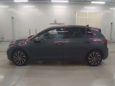 Volkswagen GOLF  с аукциона в Японии