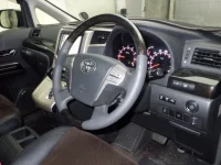 Toyota ALPHARD лот № 3088 оценка 3.5  с аукциона в Японии 2
