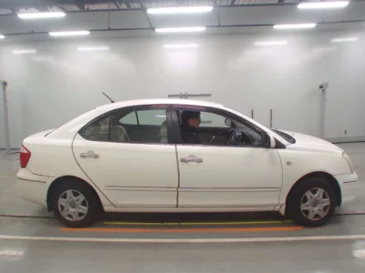 Toyota PREMIO  с аукциона в Японии