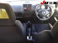 Suzuki SWIFT лот № 67 оценка 4  с аукциона в Японии 7