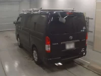 Toyota HIACE VAN лот № 30130 оценка RA  с аукциона в Японии 5