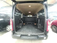 Toyota HIACE VAN лот № 30130 оценка RA  с аукциона в Японии 8