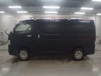 Toyota HIACE VAN лот № 30130 оценка RA  с аукциона в Японии 3