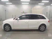 Audi A4 лот № 38200 оценка 4  с аукциона в Японии 3