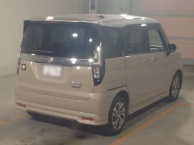 Suzuki SOLIO  с аукциона в Японии