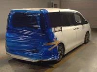 Toyota ESQUIRE лот № 84 оценка R  с аукциона в Японии 1