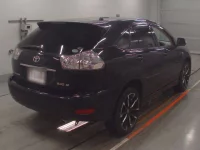 Toyota HARRIER лот № 30137 оценка RA  с аукциона в Японии 1