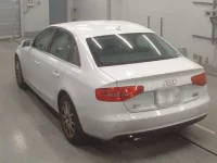 Audi A4 лот № 38209 оценка 3.5  с аукциона в Японии 5
