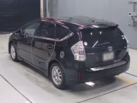 Toyota PRIUS ALPHA лот № 30076 оценка 4  с аукциона в Японии 5