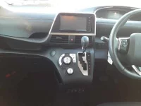 Toyota SIENTA лот № 30077 оценка R  с аукциона в Японии 8