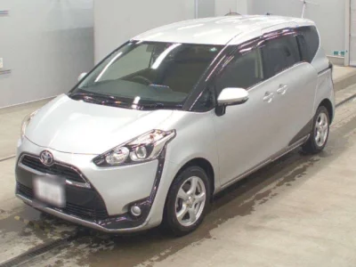 Toyota SIENTA  с аукциона в Японии