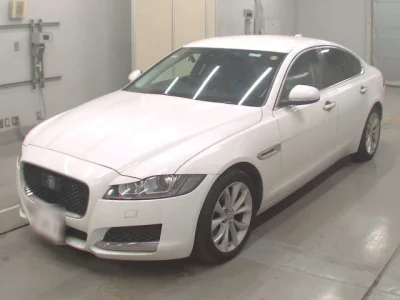 Jaguar XF SERIES