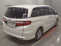 Honda ODYSSEY лот № 10671 оценка 3.5  с аукциона в Японии 1