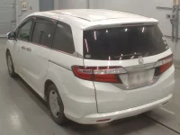 Honda ODYSSEY лот № 10671 оценка 3.5  с аукциона в Японии 5