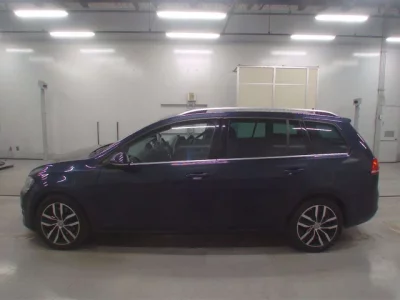 Volkswagen GOLF VARIANT