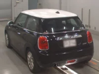 BMW MINI лот № 38218 оценка 4  с аукциона в Японии 5