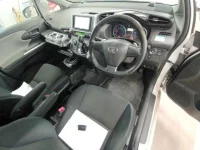 Toyota WISH лот № 10677 оценка R  с аукциона в Японии 6