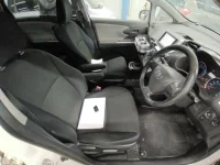 Toyota WISH лот № 10677 оценка R  с аукциона в Японии 7