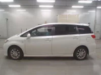 Toyota WISH лот № 10677 оценка R  с аукциона в Японии 3